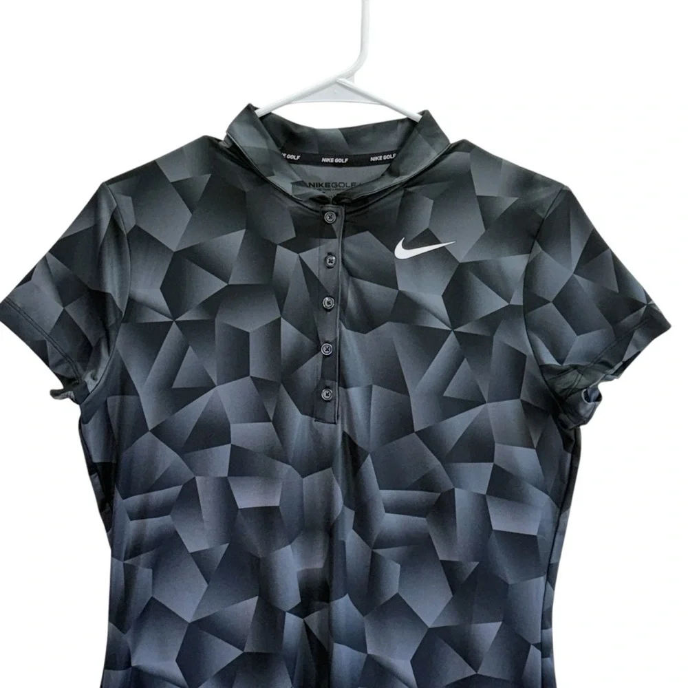 Nike Women's Black Geometric Golf Top. Size M